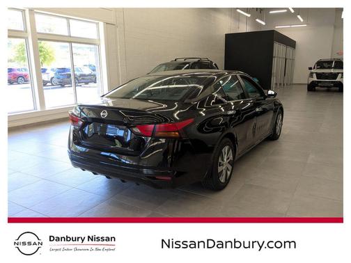 2022 Nissan Altima S FWD