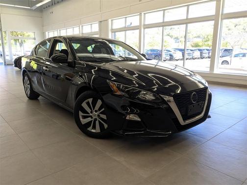 2022 Nissan Altima S FWD