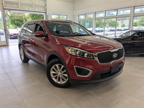2018 Kia Sorento LX