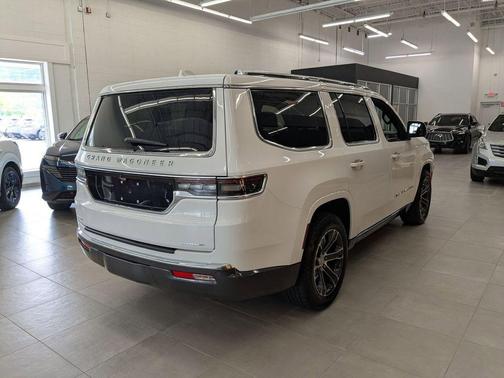 2022 Jeep Grand Wagoneer Series I 4x4