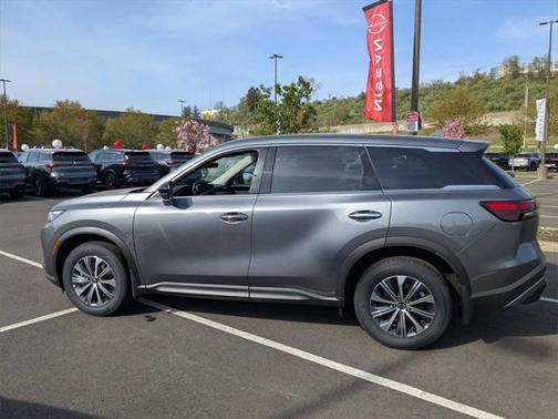 2025 INFINITI QX60 Pure