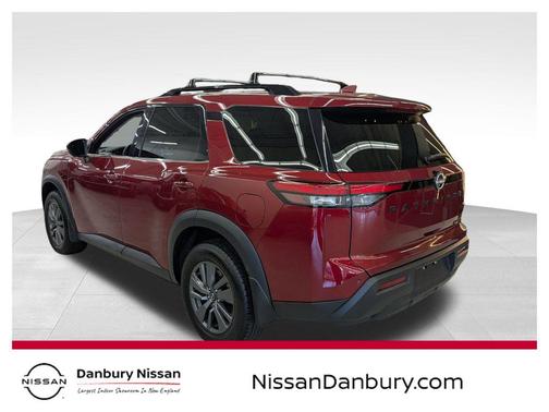 2023 Nissan Pathfinder SV 4WD