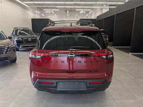 2023 Nissan Pathfinder SV 4WD