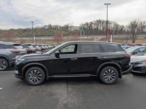 2025 INFINITI QX60 Pure