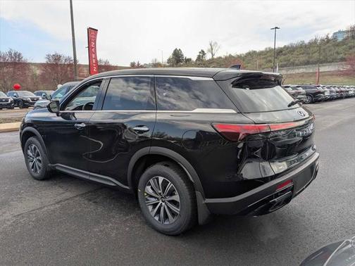 2025 INFINITI QX60 Pure