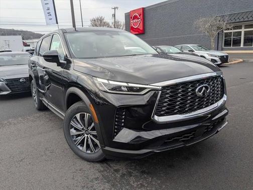 2025 INFINITI QX60 Pure