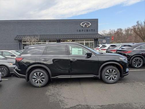 2025 INFINITI QX60 Pure