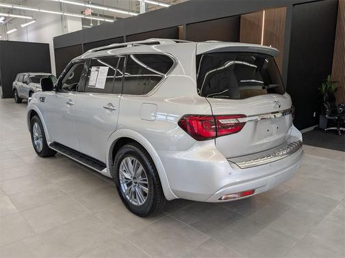 2018 INFINITI QX80 Base