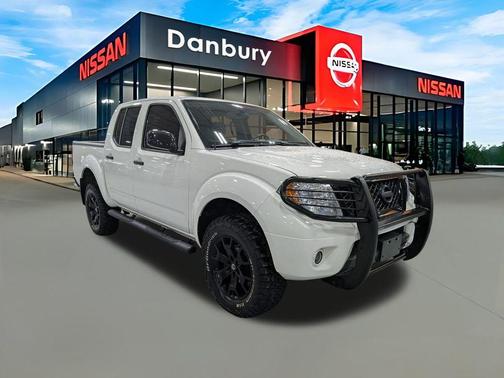 2021 Nissan Frontier SV