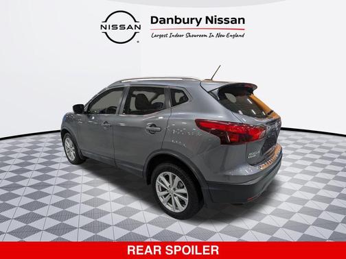 Gun Metallic 2018 Nissan Rogue Sport SV