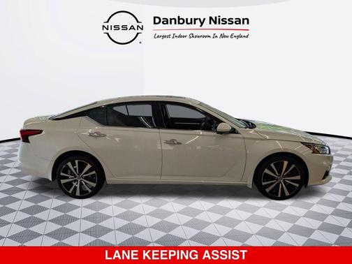 2022 Nissan Altima Platinum Intelligent AWD