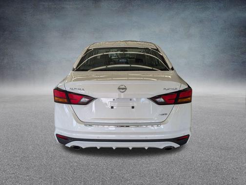 2022 Nissan Altima Platinum Intelligent AWD
