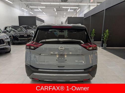 2022 Nissan Rogue SL