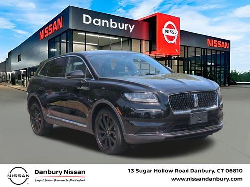 Infinite Black Metallic Clearcoat 2023 Lincoln Nautilus Reserve