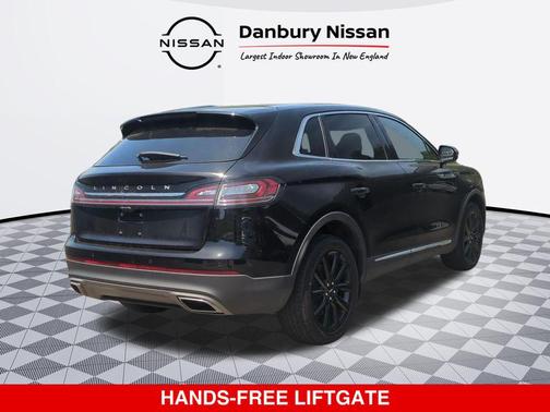 Infinite Black Metallic Clearcoat 2023 Lincoln Nautilus Reserve