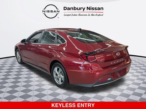 2023 Hyundai SONATA SE