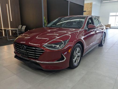 2023 Hyundai SONATA SE