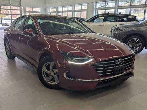 2023 Hyundai SONATA SE