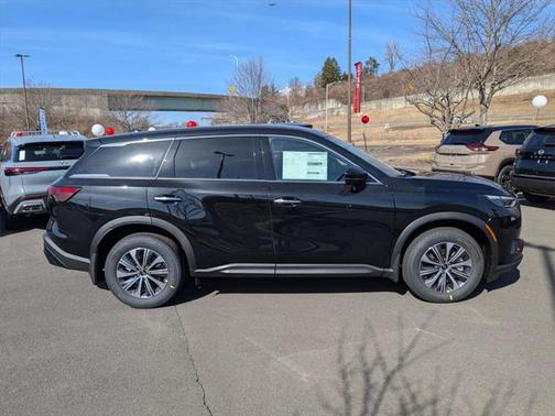 2025 INFINITI QX60 Pure