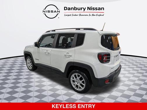 Alpine White Clearcoat 2019 Jeep Renegade Latitude