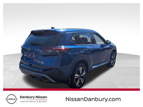 2022 Nissan Rogue SL