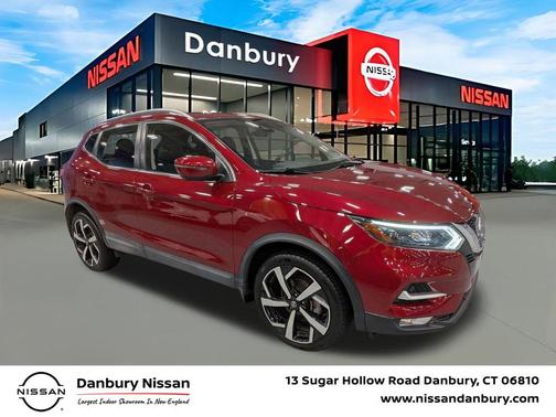 Scarlet Ember Tintcoat 2020 Nissan Rogue Sport SL