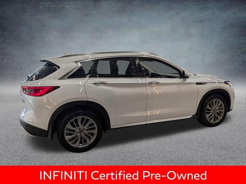 2023 INFINITI QX50 LUXE AWD