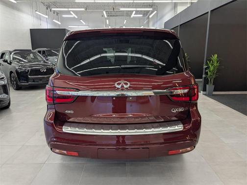 2023 INFINITI QX80 SENSORY AWD