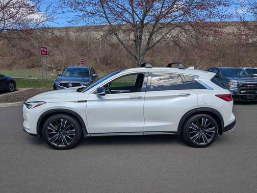 2021 INFINITI QX50 LUXE AWD