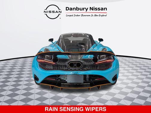 2024 McLaren 750S Coupe