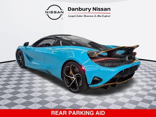 2024 McLaren 750S Coupe