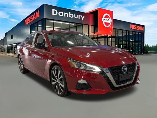 2022 Nissan Altima SR FWD