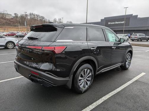 2025 INFINITI QX60 Pure