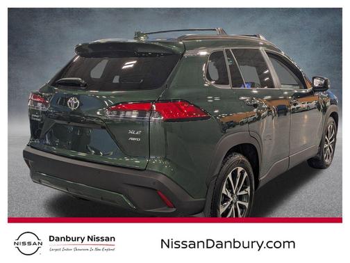 2024 Toyota Corolla Cross XLE