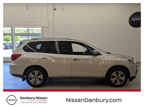 2020 Nissan Pathfinder S 4WD