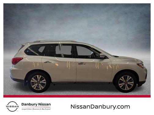 2020 Nissan Pathfinder S 4WD