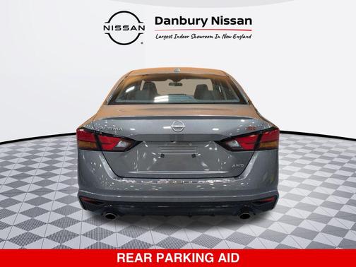 2023 Nissan Altima SR Intelligent AWD