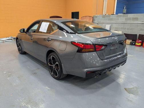 2023 Nissan Altima SR Intelligent AWD