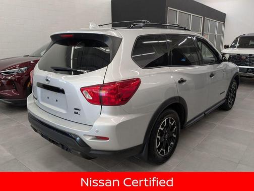 2020 Nissan Pathfinder SL 4WD