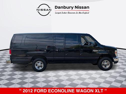 2012 Ford E350 Super Duty XLT