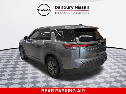 2024 Nissan Pathfinder S 4WD