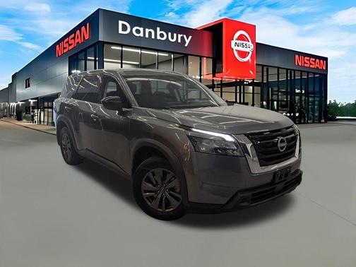 2024 Nissan Pathfinder S 4WD