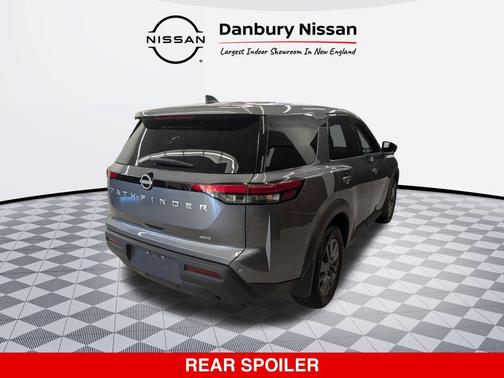 2024 Nissan Pathfinder S 4WD