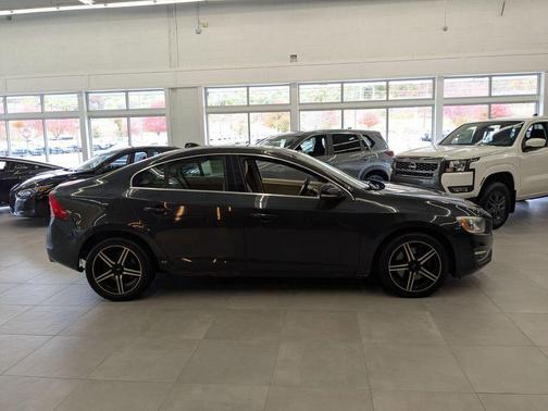 2016 Volvo S60 T5 Premier