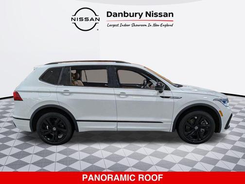 Opal White Pearl 2024 Volkswagen Tiguan 2.0T SE R-Line Black 4MOTION