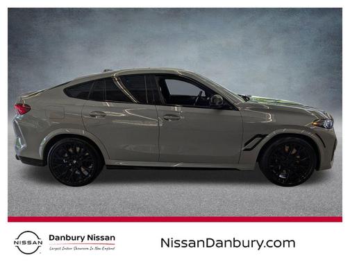 2025 BMW X6 M Base