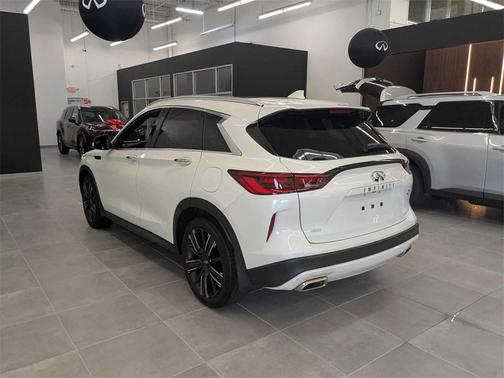 2022 INFINITI QX50 LUXE AWD