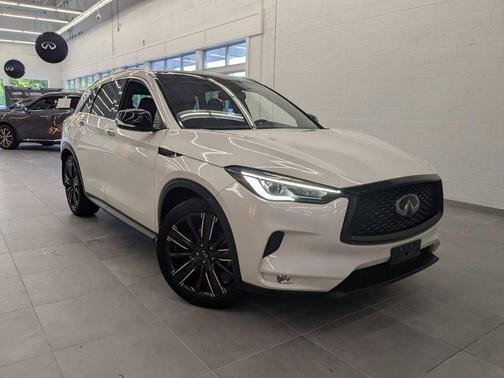 2022 INFINITI QX50 LUXE AWD