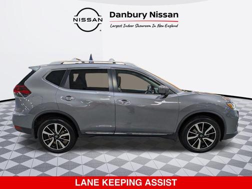 Gun Metallic 2019 Nissan Rogue SL