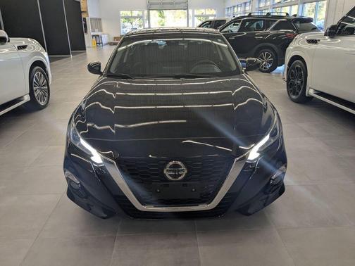2020 Nissan Altima 2.5 SV